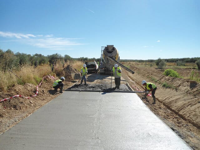 La Junta dejará a medias la obra de una carretera en Antas