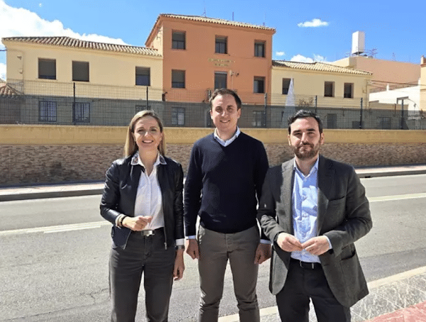 “Seis años con los guardias acogidos en la Jefatura de la Policía de Vera es un monumento al abandono que sufren”