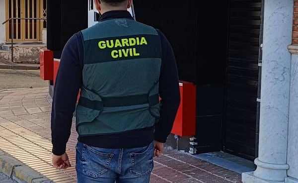La Guardia Civil destapa un fraude con DNI falso en apuestas online tras una denuncia en Huércal Overa